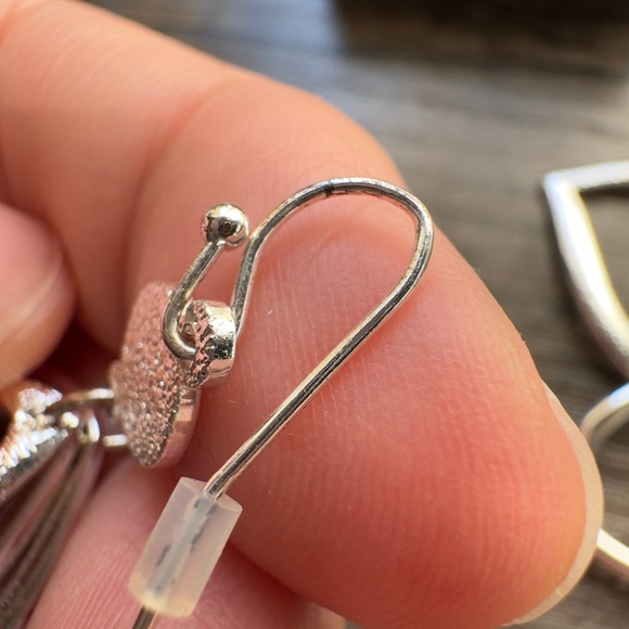 Avon Double Luxe Loop Drop Earrings 2016 *FLAW* - Picture 5 of 6